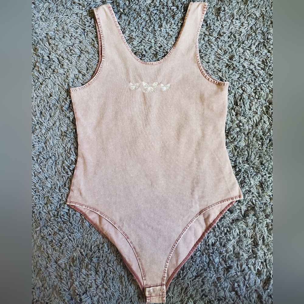 Urban Nation Butterfly Sleeveless Bodysuit, size M